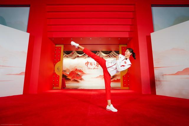 中国官网-剑指巴黎 亚运跆拳道冠军骆宗诗“长江后浪推前浪”